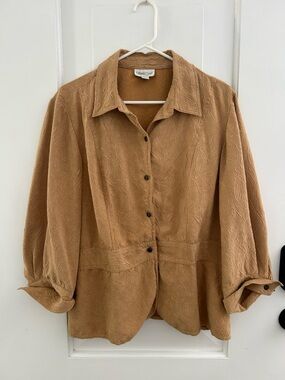 Coldwater Creek Textured Floral Beige Blouse Cottagecore Western